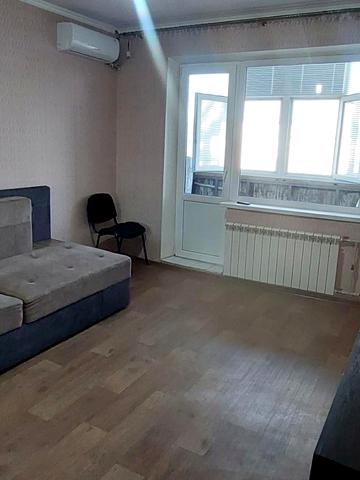 Михайла Лушпи просп., 11