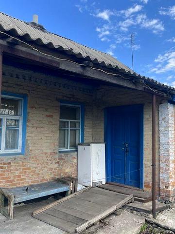 Пром будинок в Гоголеве ( Великобагачанський район)