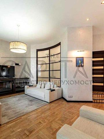 Продаж квартири, вул. Велика Васильківська, Площа Українських Героїв