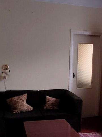 Продам пів будинку на Басах