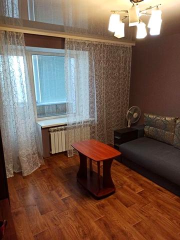 Здається 1.к. Заливна