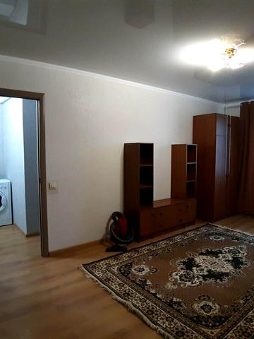 проспект Героев Украины, 18