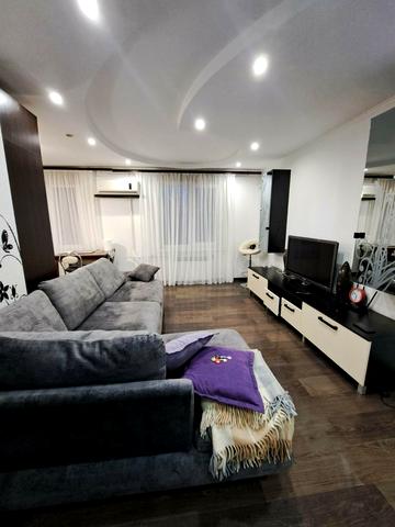 Лазурна вул., 4