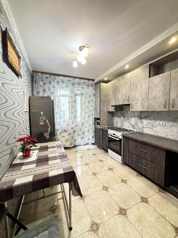 Оренда 1-кім. квартири в новобудові на вул.Зелена