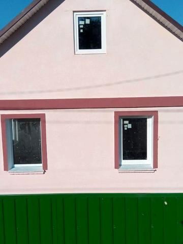 Продам будинок з земельною ділянкою.Повністю перебудований. То
