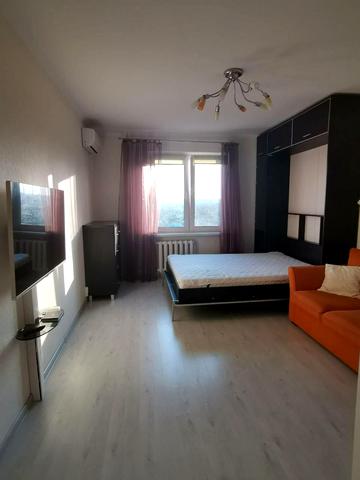 Григорія Ващенка вул., 3