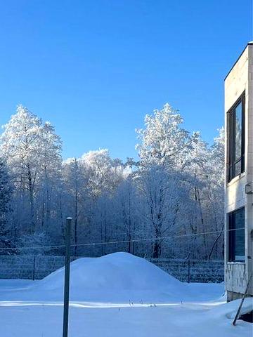 Новий будинок в передмісті