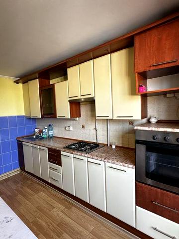 Оренда 3 кімнатна квартира вул. Довженка 9Б