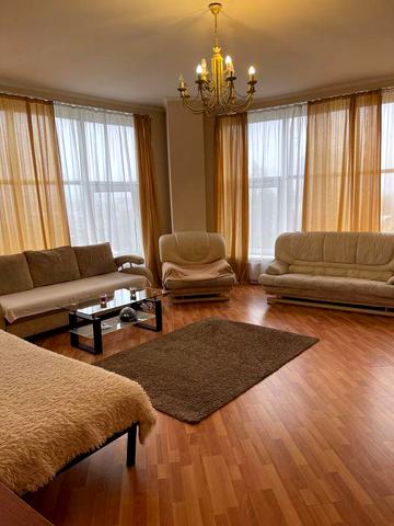 Сдам 3х комнат квартиру