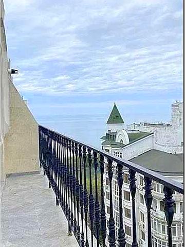 видовая белоснежная квартира в жк Граф, переулок Азарова, 6