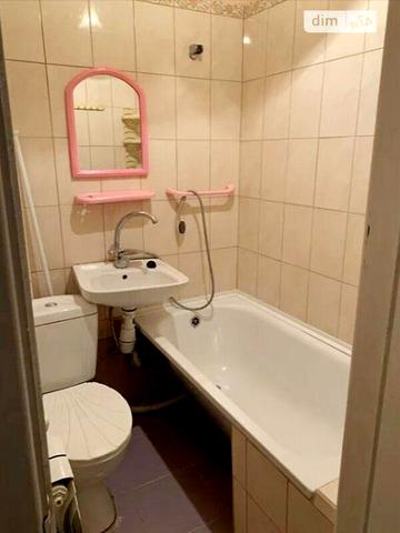 Довгострокова оренда 1к Квартира Кропивницького вулиця