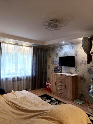 Затишна 1к квартира з ремонтом! Перший поверх Кубанської України 25/2