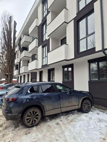 Продається кв-ра поблизу вул Швабської у Новобудові