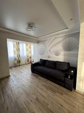 Продам двохкімнатну квартиру