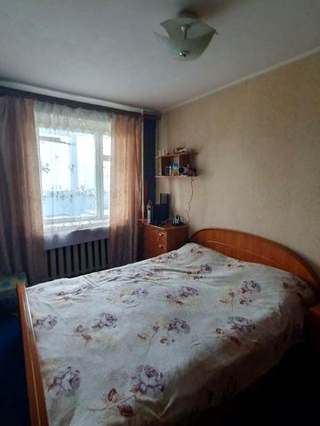 Продам 4-х кім.квартиру