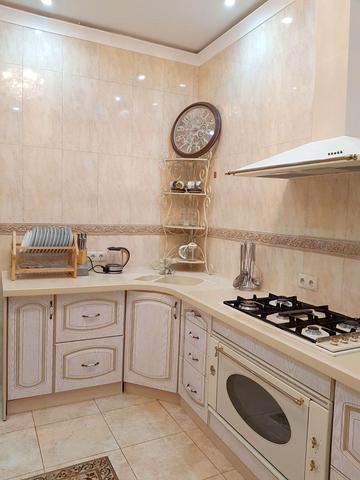 Миколаївська дорога вул., 168