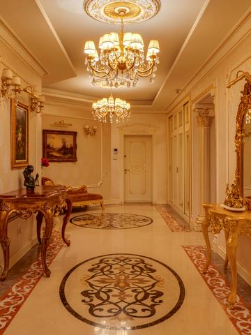 Старонаводницька вул., 13