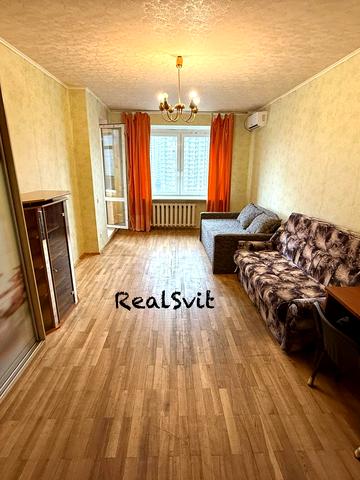 Петра Григоренка просп., 15