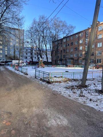 Продаж кімнати в гуртожитку в центрі міста