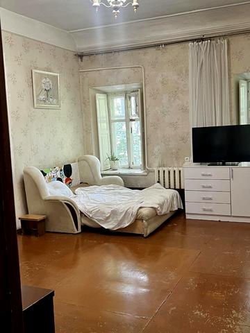 Новосельського вул., 43