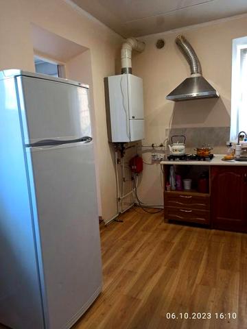 Сдам пол дома ул. Киевская