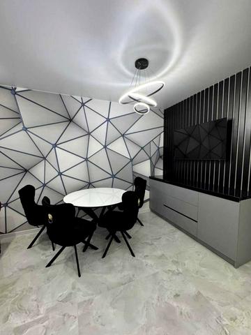 Перлинна вул., 8