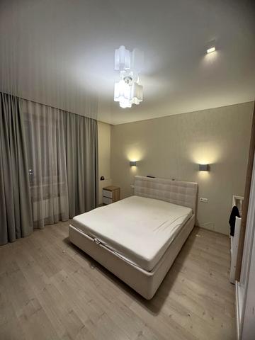 Яни Червоної вул., 9а