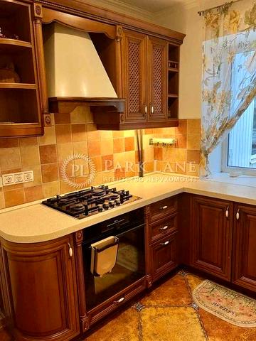 Володимирська 82а Центр Саксаганського Площа Українських Університет