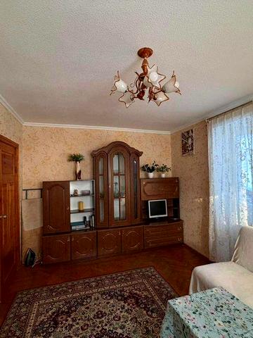 Продам двокімнатну квартиру
