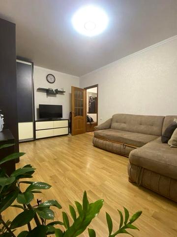 Здам 2к.квартиру на Героїв Крут . Автономка. Район Епіцентра