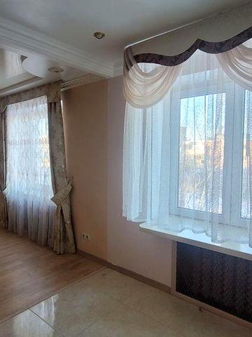 Продам 3х кімнатну квартиру