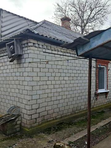 Будинок в селі Болеславчик