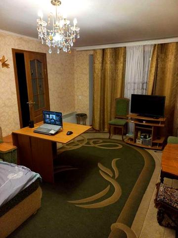 Квартира 2кімнатна, 2 поверх