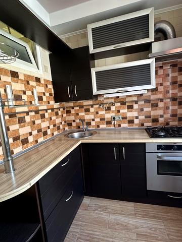 Марії Приймаченко бульв. (Академіка Ліхачова), 6