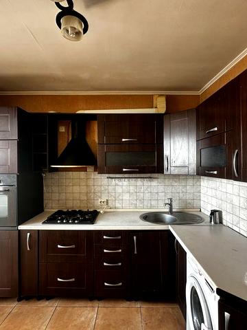 Продам 2 х кімнат квартиру Бориспіль вул. К. Шлях