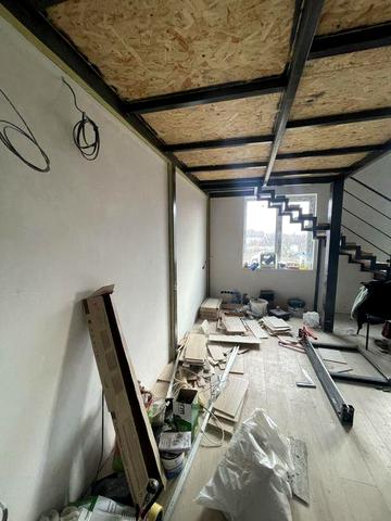 Квартира з ремонтом (28м2+12мансард м2) ЖК Sollo