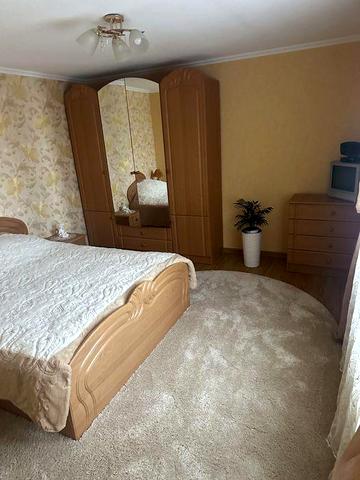 Будинок ,земля 13 соток