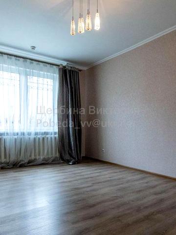 Анни Ахматової 28 Позняки