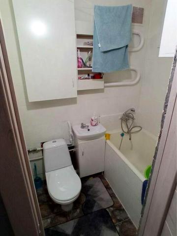 Інститутська вул., 16