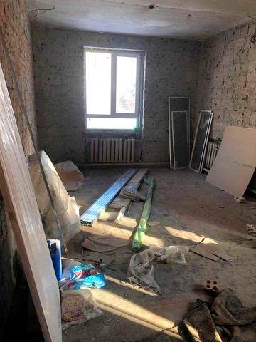 Продам 3 комн. кв-ру в п. Эсхар