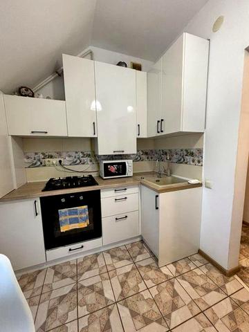 Здам .Однокімнатна   квартира вул. Грушевського