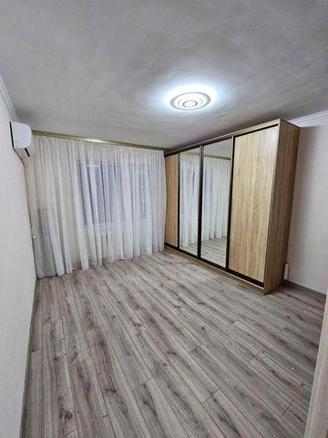 Оренда 1-к квартири на вул. Райдужна