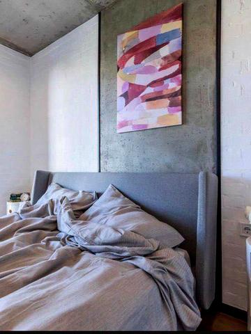 Дизайнерська  ЖК ! 044" , Кирилівська 37А. .метро Поштова Площа