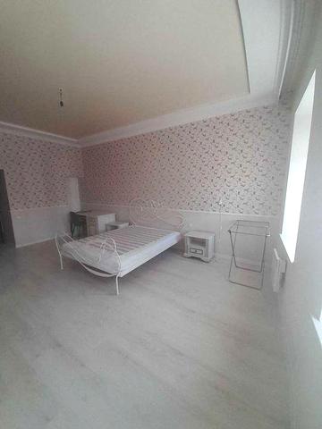 Продам 1-к.кв 52м.кв Центр Евроремонт (404737)