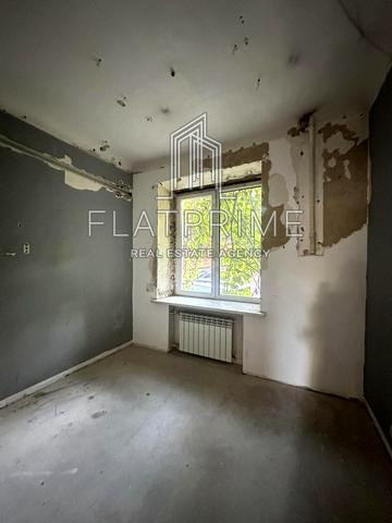 Лесі Українки бульв., 8