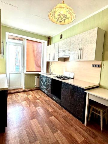 Без% 1 кімнатна квартира вул. Старокиївська, 99