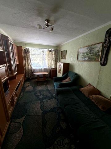 Здається  в Оренду 2-х кімнатна Квартира.