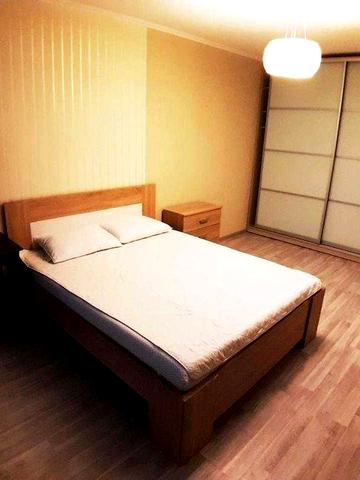 Позняки - Осокорки, пр. Григоренко, 16. Можно гос. программы.