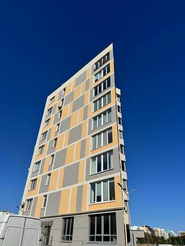 Карла Мікльоша вул., 27