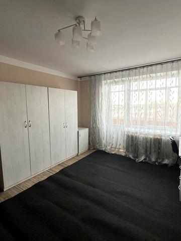 Келецька вул., 83